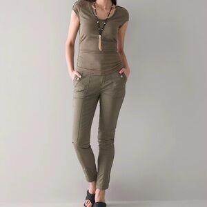 White House black market Pret A Jet cargo pants - high rise